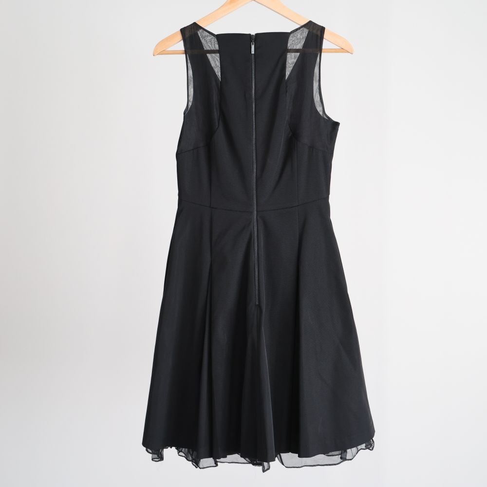 Cue Dress Black Size 8