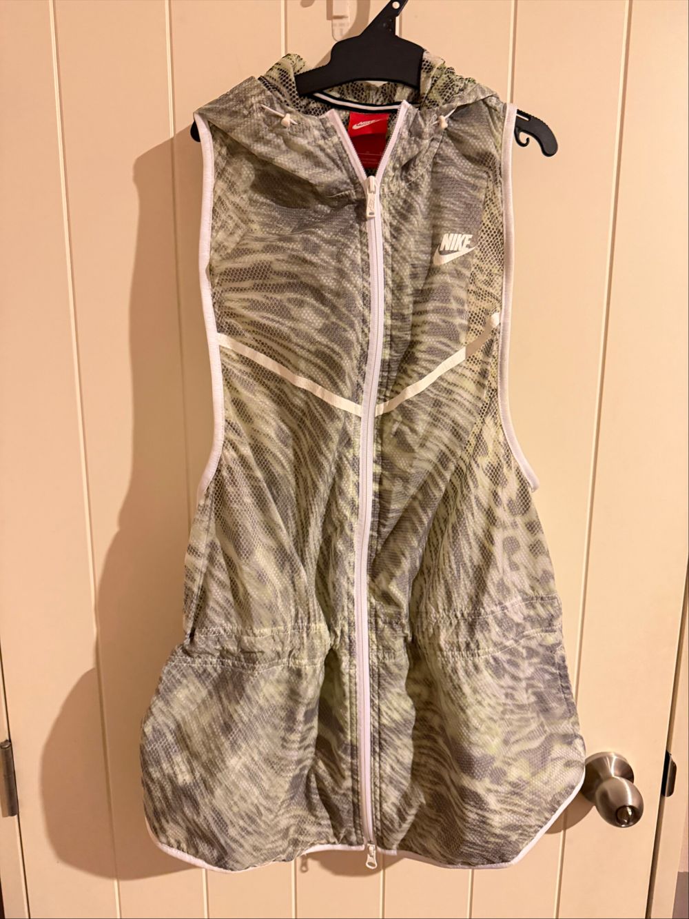 Nike Green Animal Print Mesh Vest
