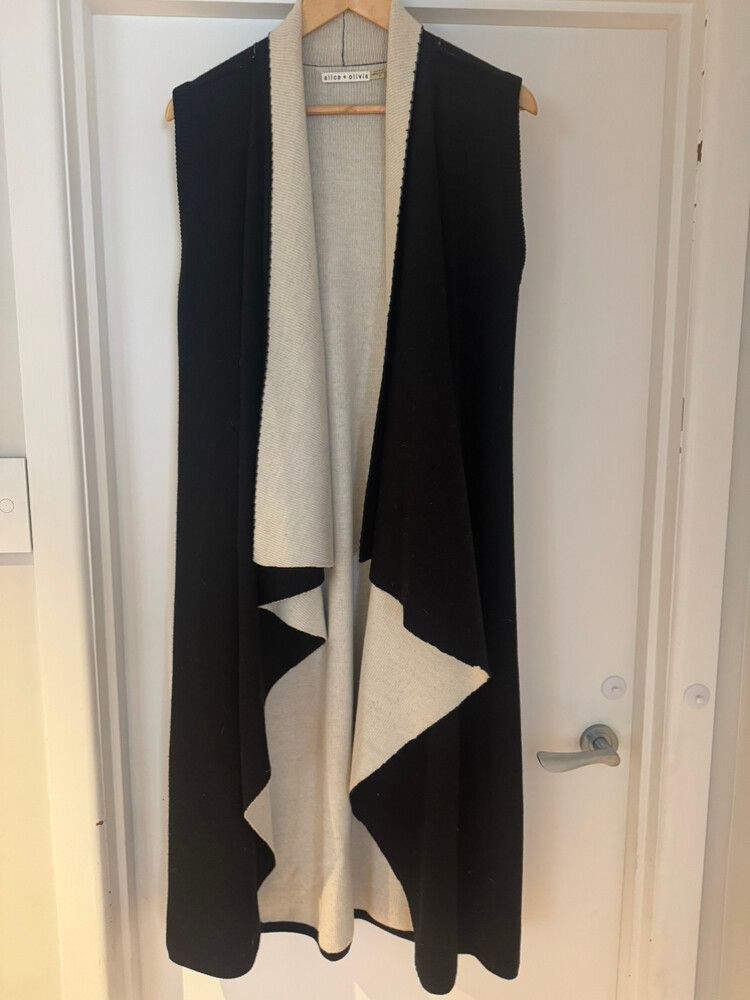 Alice + Olivia Black Sleeveless Cardigan