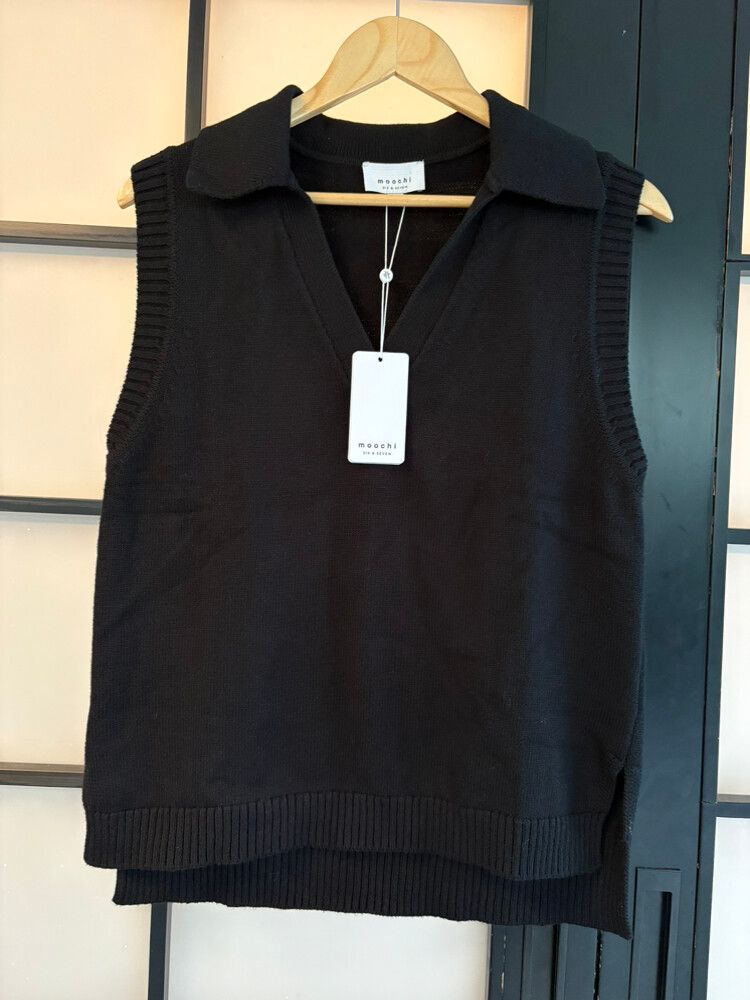 Moochi Knit Vest Size XS/S
