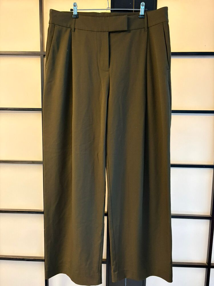 Ruby Pleated Pants 14