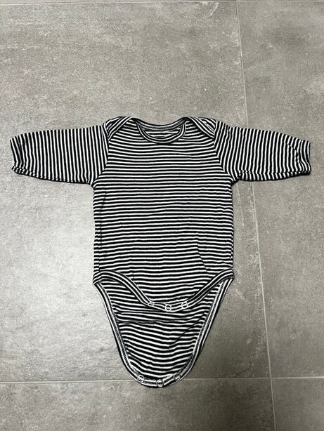 3 Nature baby Long Sleeve Onesies - Size 0-3 Months