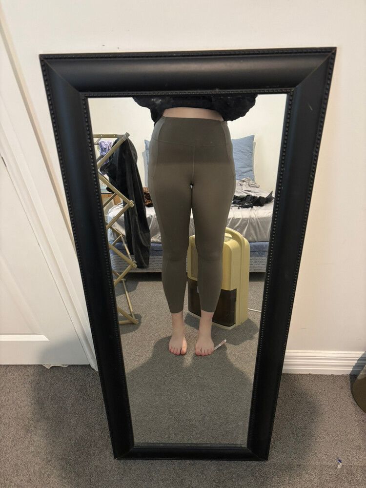 Lululemon Fast And Free 25” US6