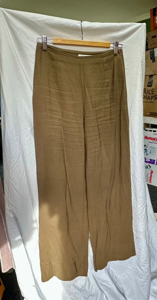 Mina Olive Pants Size 8