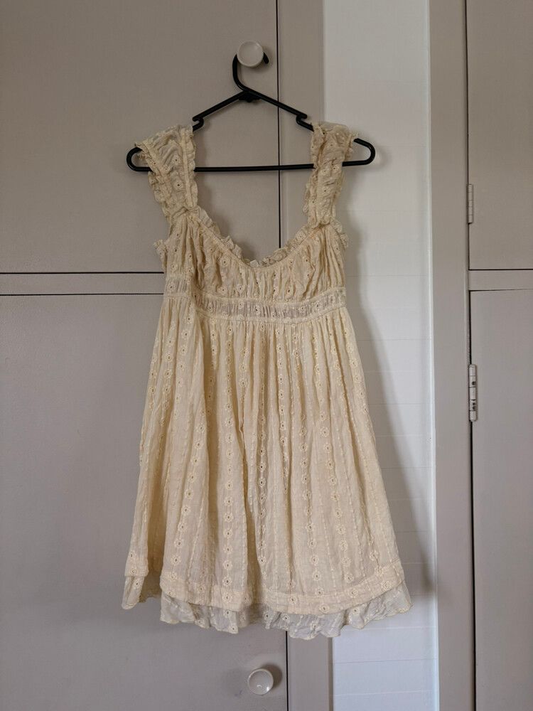 knee length dresses for ladies Carlita Mini Dress White Floral