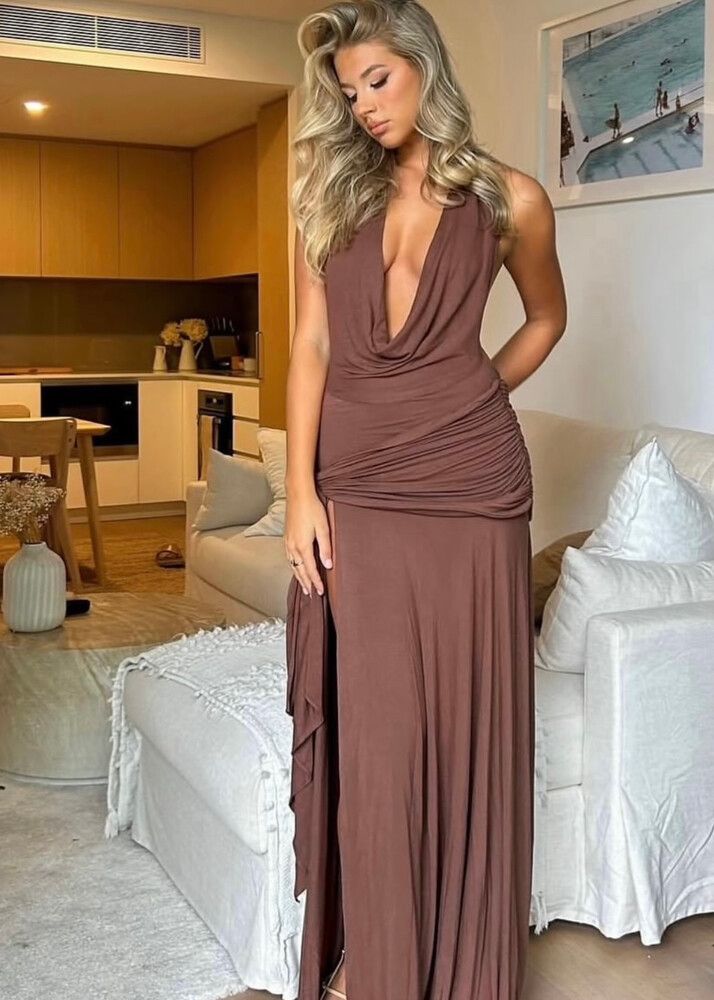Cherie attire Evelyn Maxi in brown