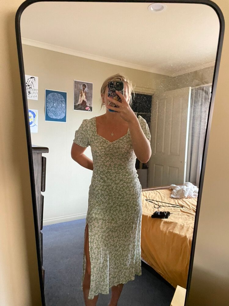 House of Sienna - House Of Sienna Midi Linen Dress on Designer Wardrobe House of Sienna - House Of Sienna Midi Linen Dress on Designer Wardrobe