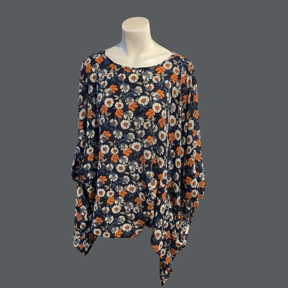Charlo Floral Oversized Blouse O/S