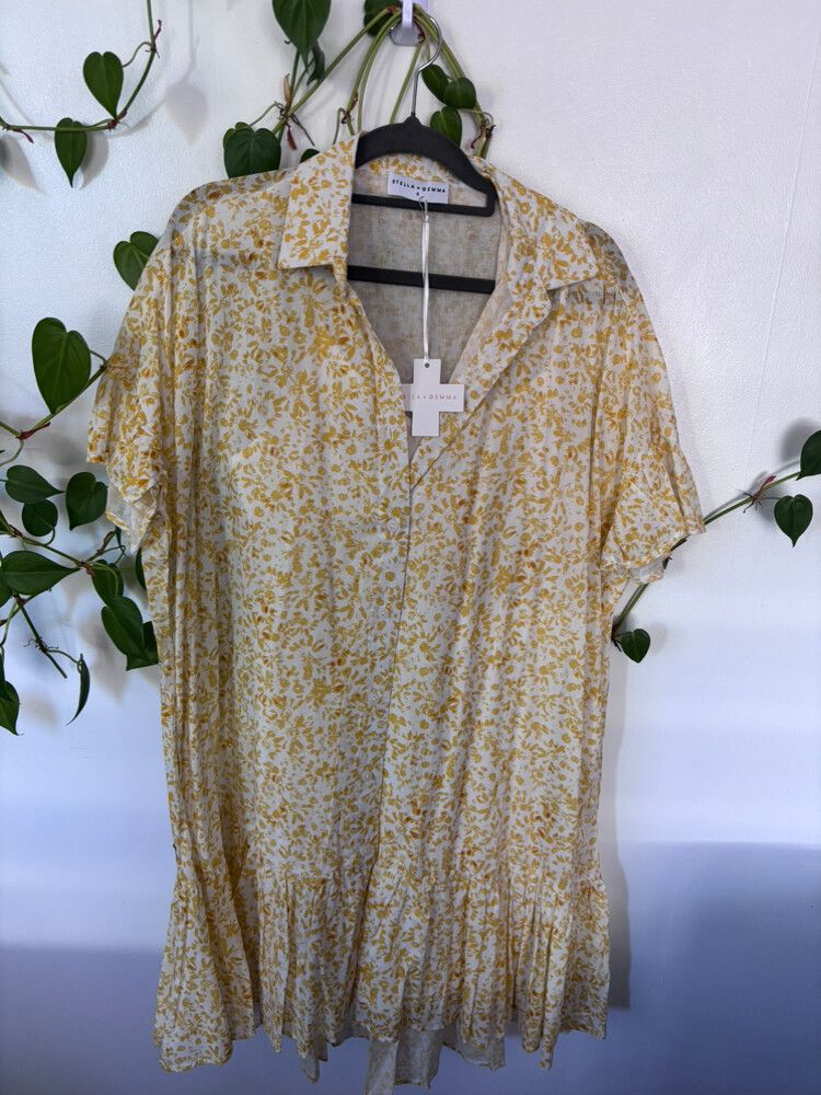 Stella + Gemma Floral Mimosa Dress Size 8