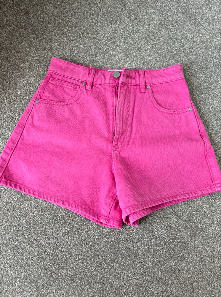 Abrand Pink Shorts