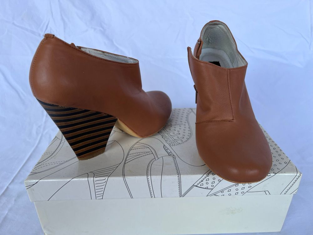 391 Olivia Boot
