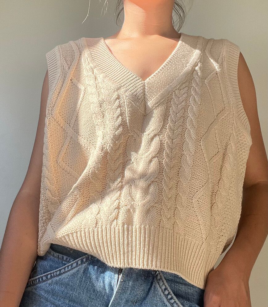 Glassons - Knit Vest on Designer Wardrobe