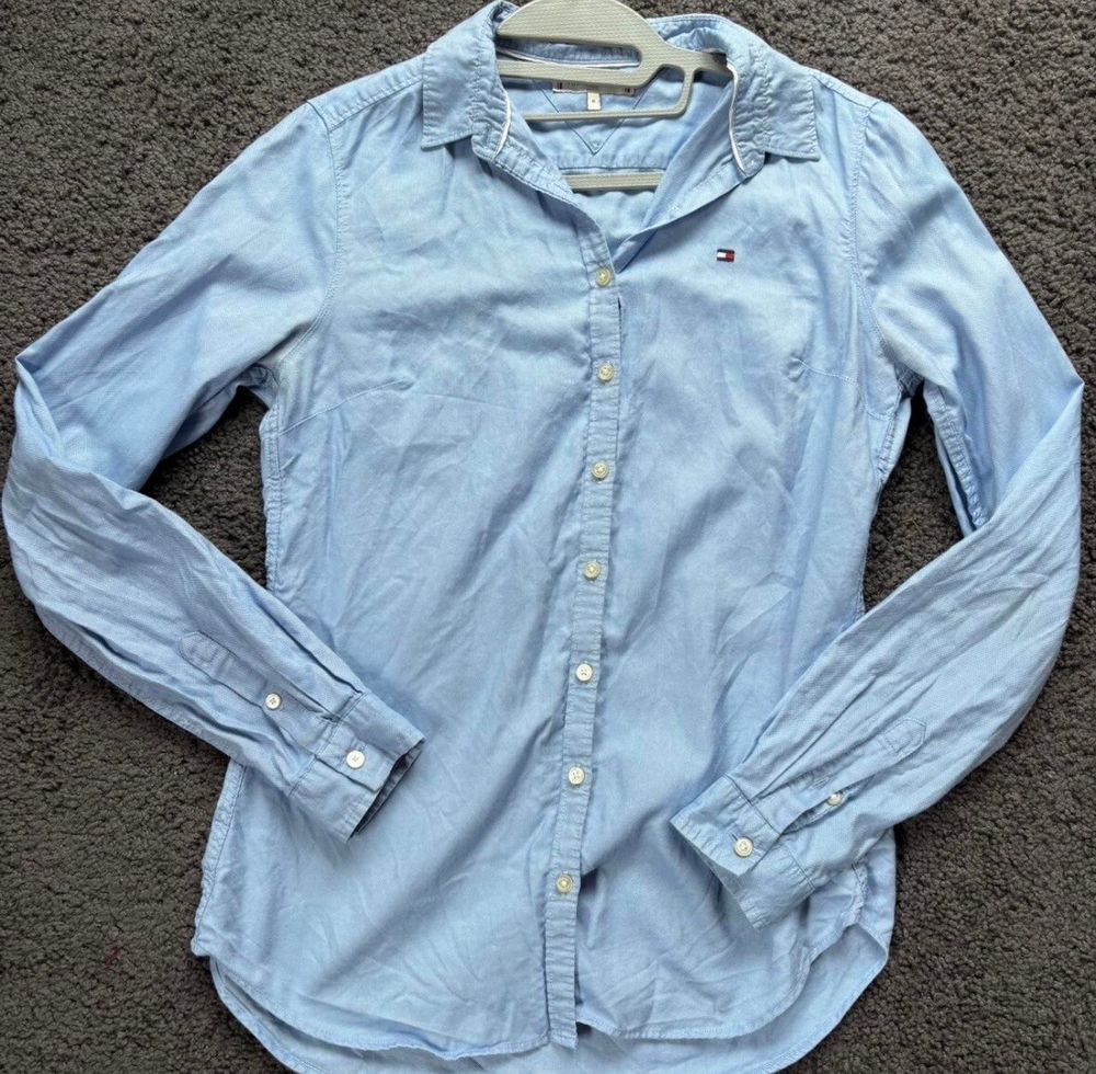 Tommy Hilfiger women’s fitted shirt blue