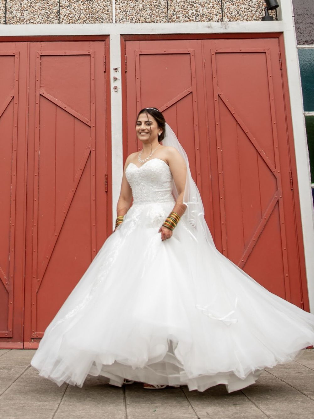 Strapless Sweetheart Neckline Wedding Gown