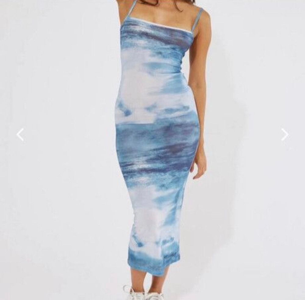 Lioness Blue and White Tie-Dye Midi Dress