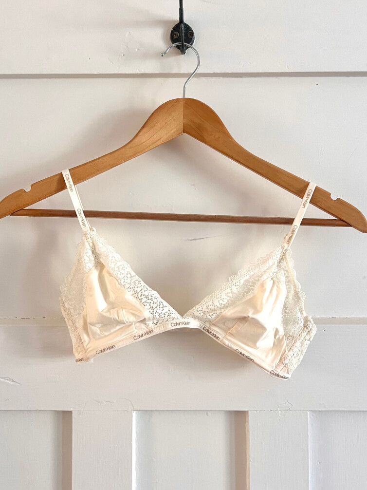 Calvin Klein Cream Soft-cup Bra size 6/XS