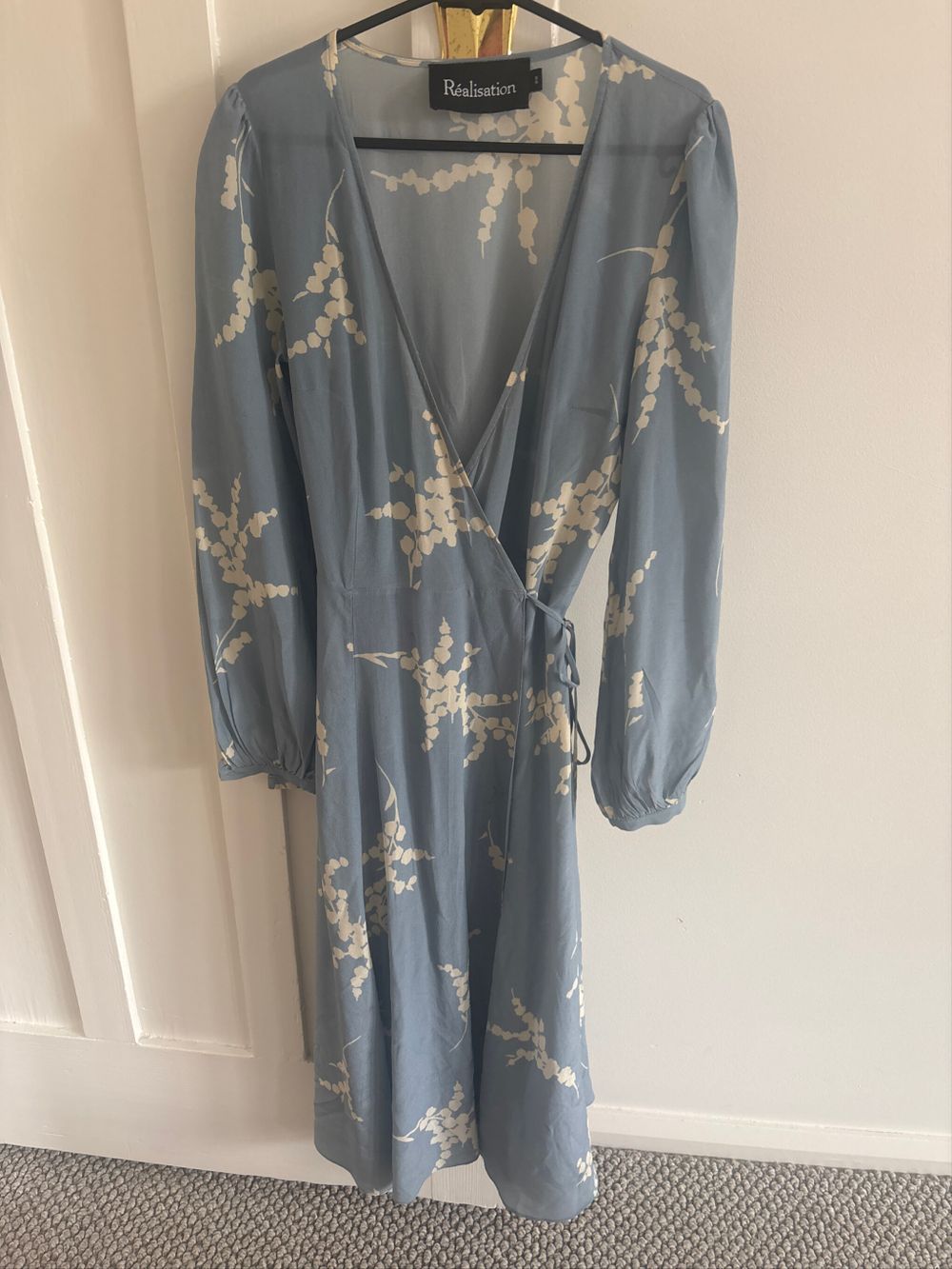knee length dresses for ladies Ralisation Par Gia Havana Dress  Designer Dress Hire NZ  Rent with Iz