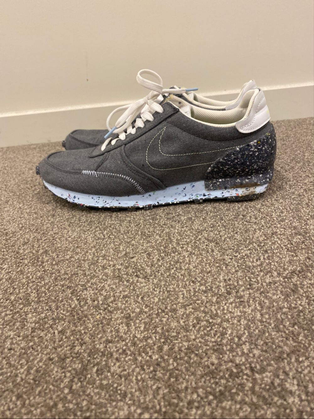 nike daybreak type se recycled canvas