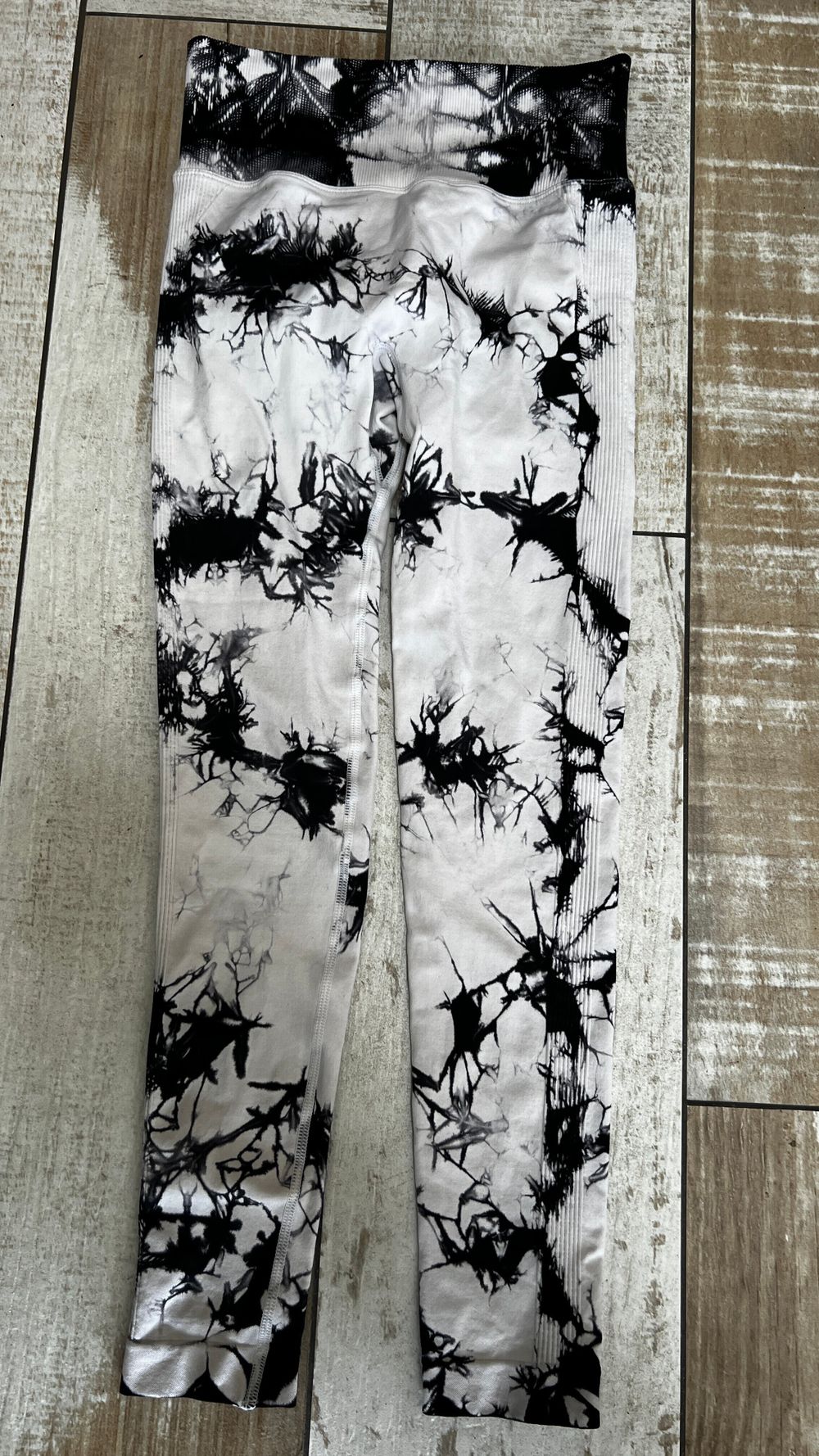 Tie Dye Scrunch Leggings
