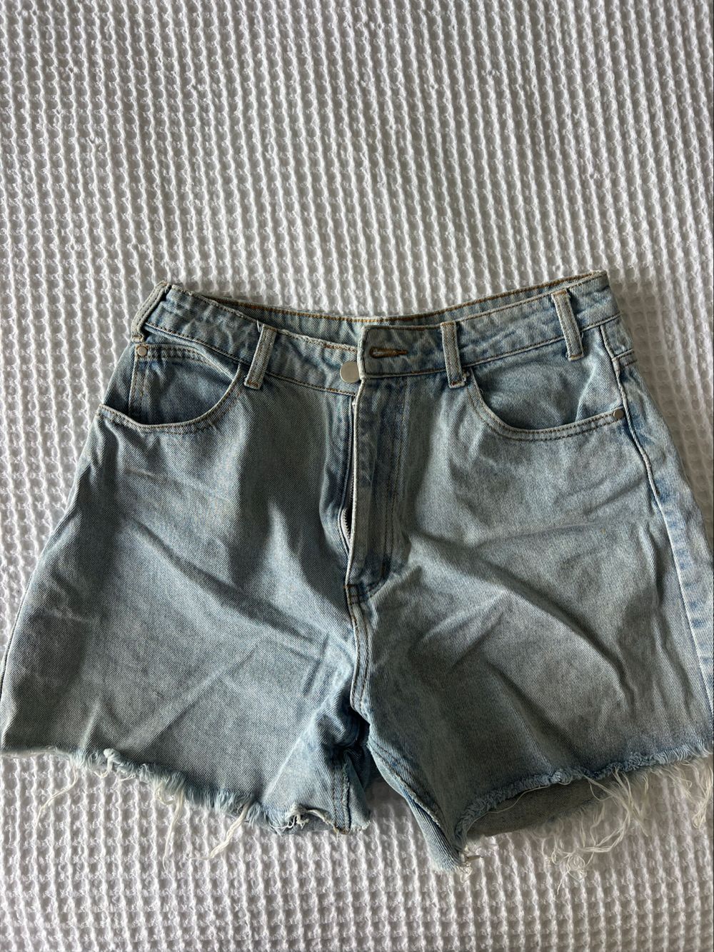 dissh oversized shorts
