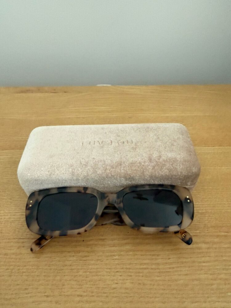 Luv Lou Tort Sunglasses
