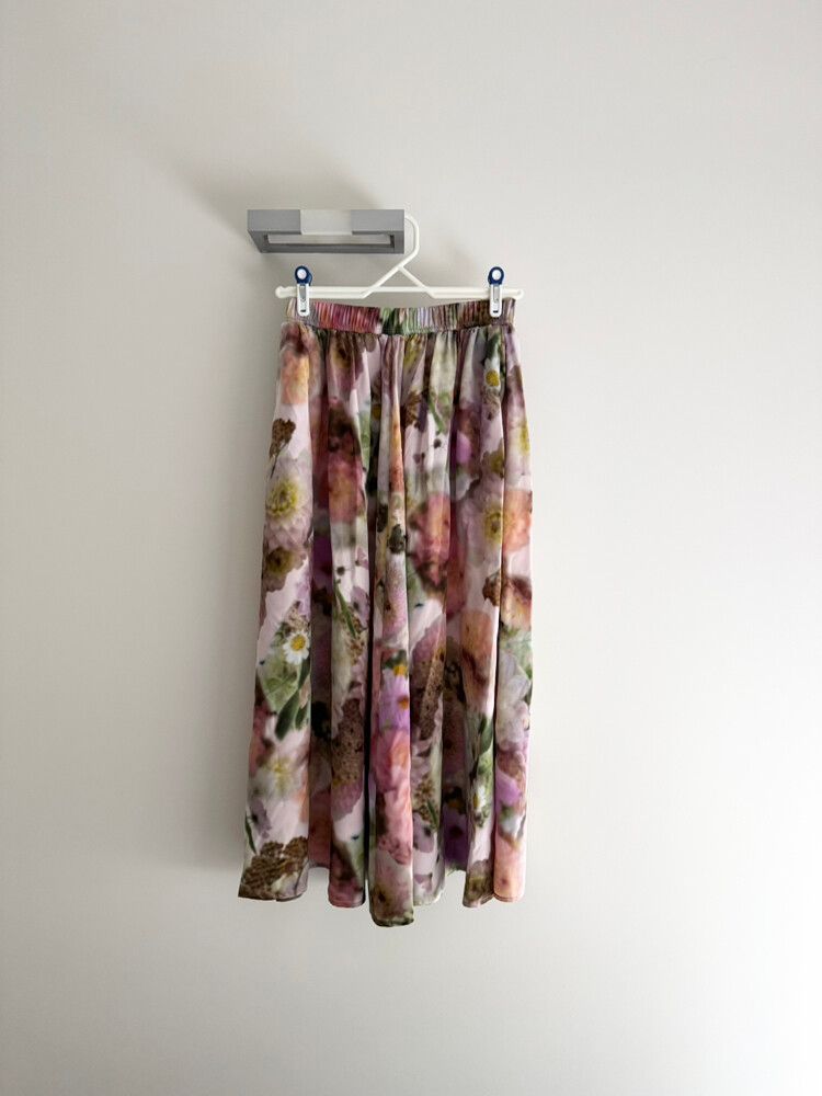 Juliette hogan glass flower skirt