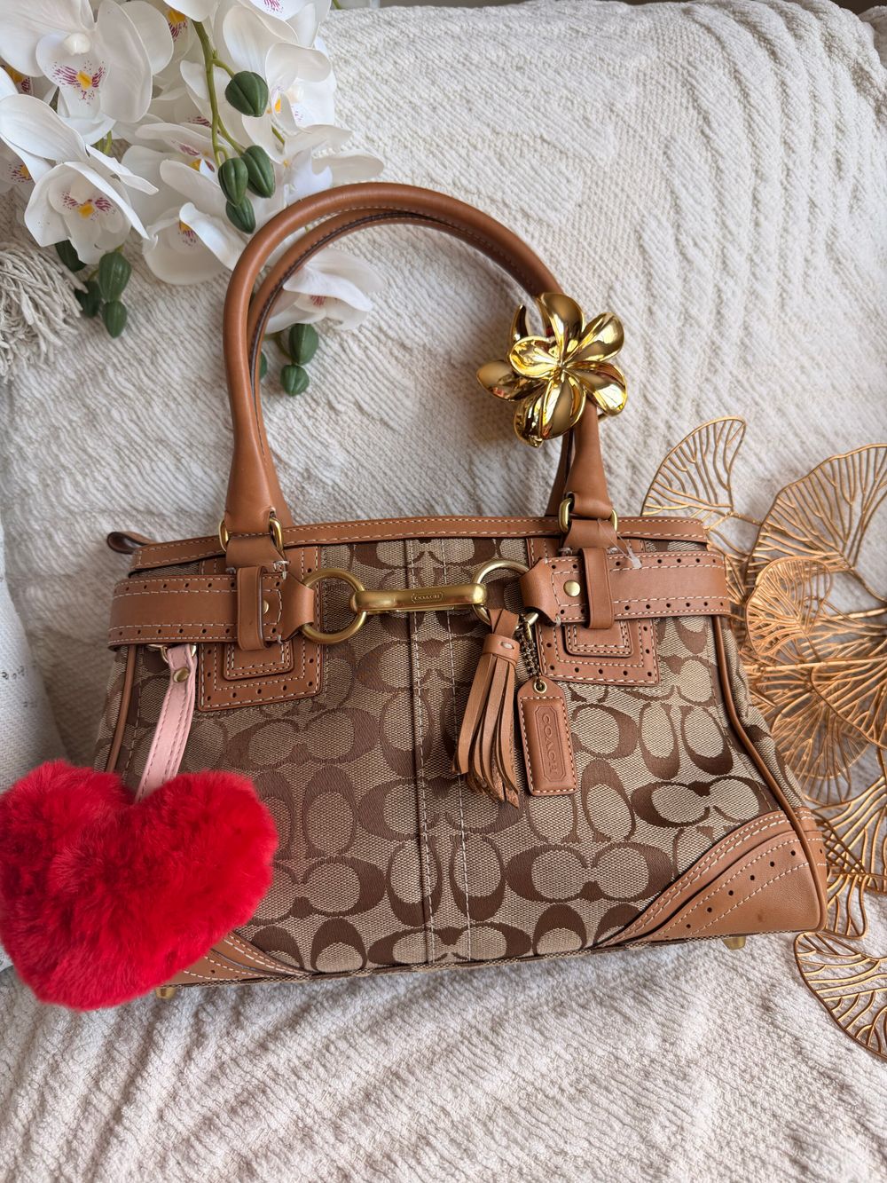 Coach - Coach Hampton Signature Satchel (Style 10508) – Brown 