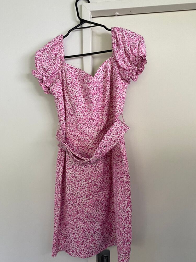 Forever New - Pink Floral Mini Dress on Designer Wardrobe