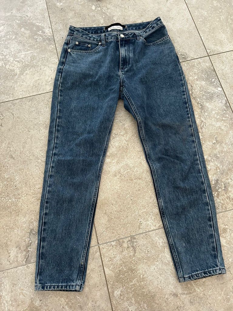 Assembly Label Blue Jeans