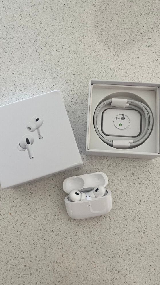 AirPods Pro (2nd generation)
