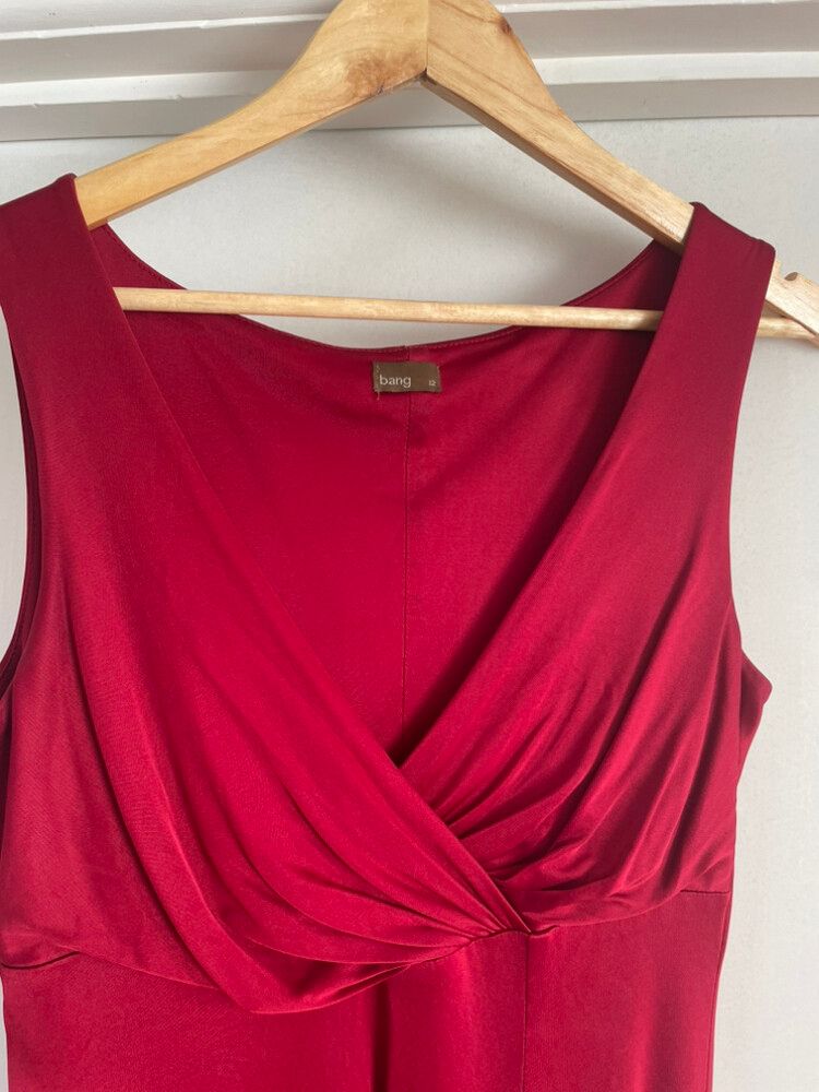 strapless open back dress Red Slinky Tie Front Ruffle Dress main image 0