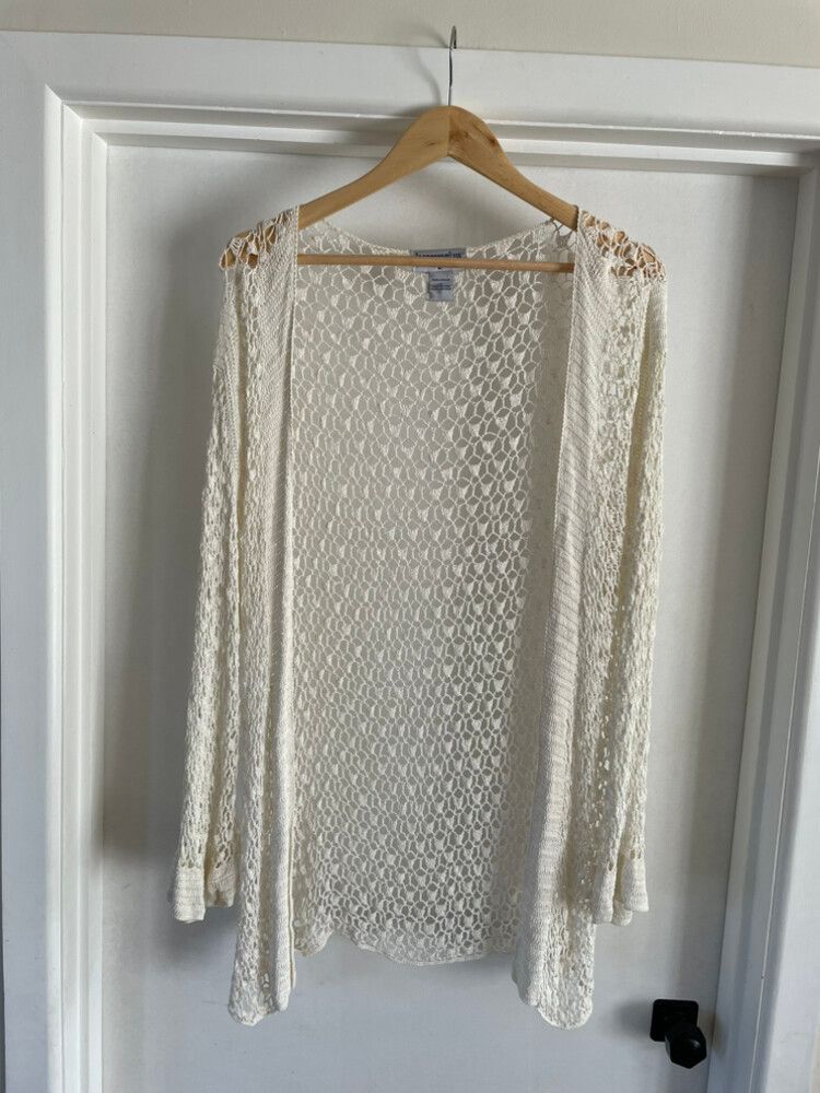 Crochet White Slinky Cardy