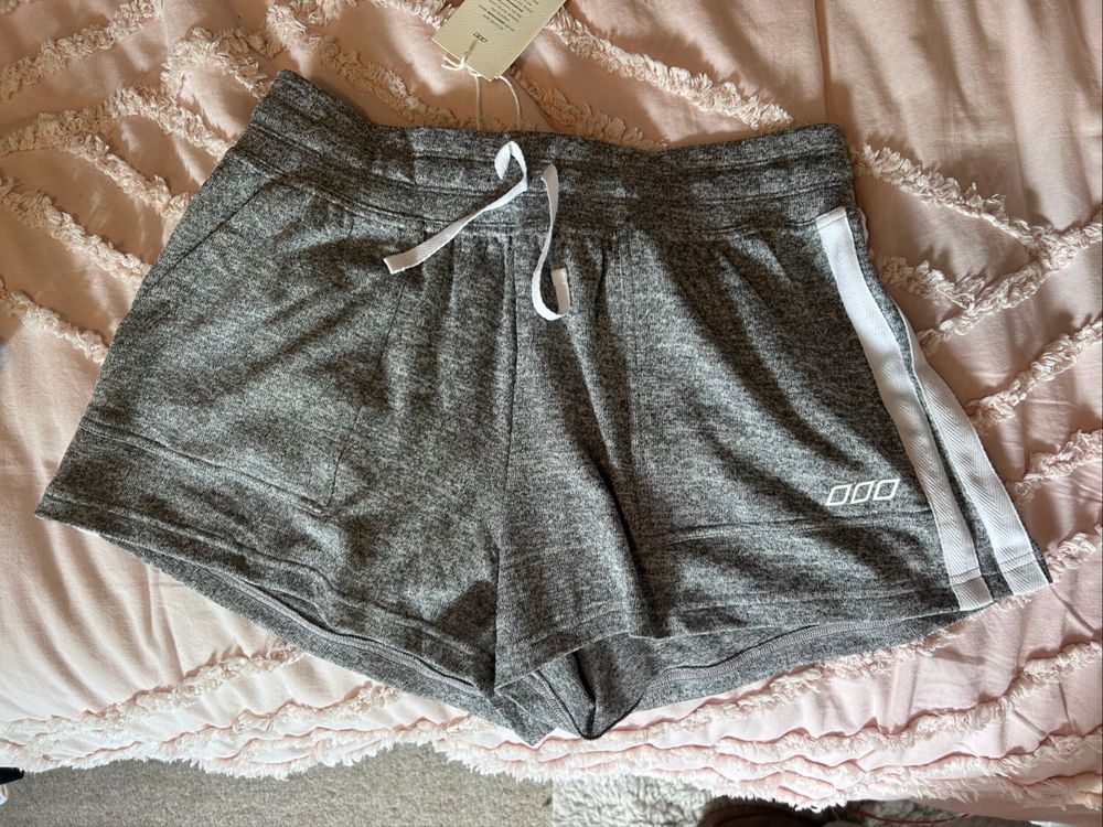 Lorna Jane Shorts Size M
