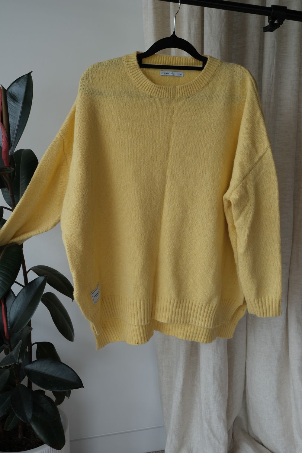 RPM Yellow jumper