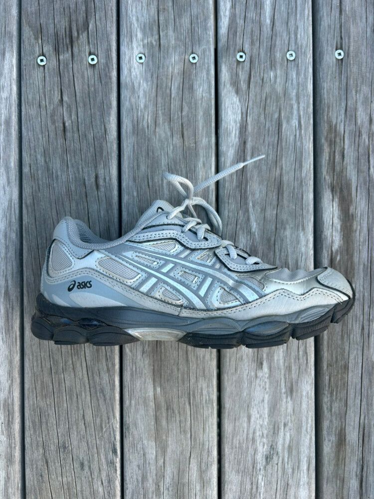 ASICS Gel-Kayano Silver/Grey Sneakers