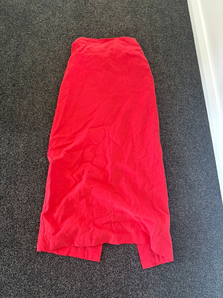 skirt