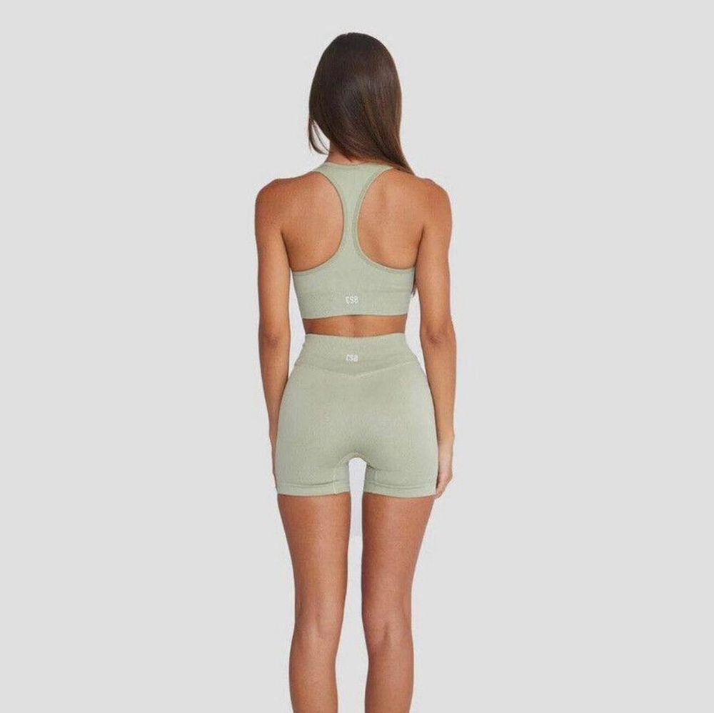 CSB x Isabelle Mathers Seamless crop and shorts in Pistachio