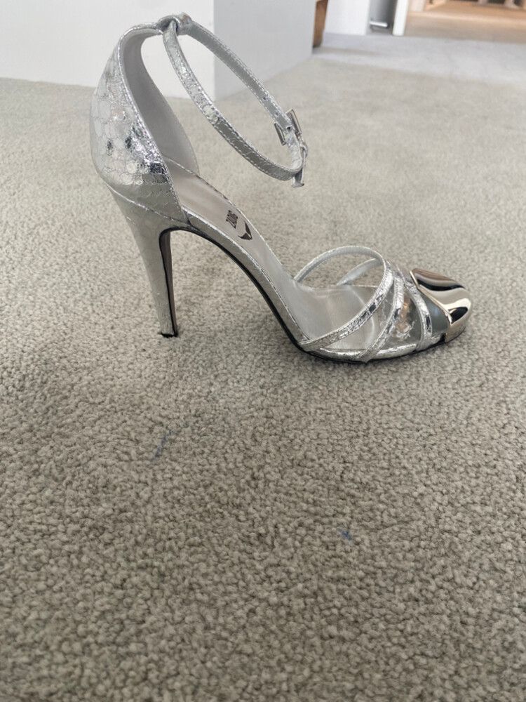 Zadig and Voltaire Silver heels size 40