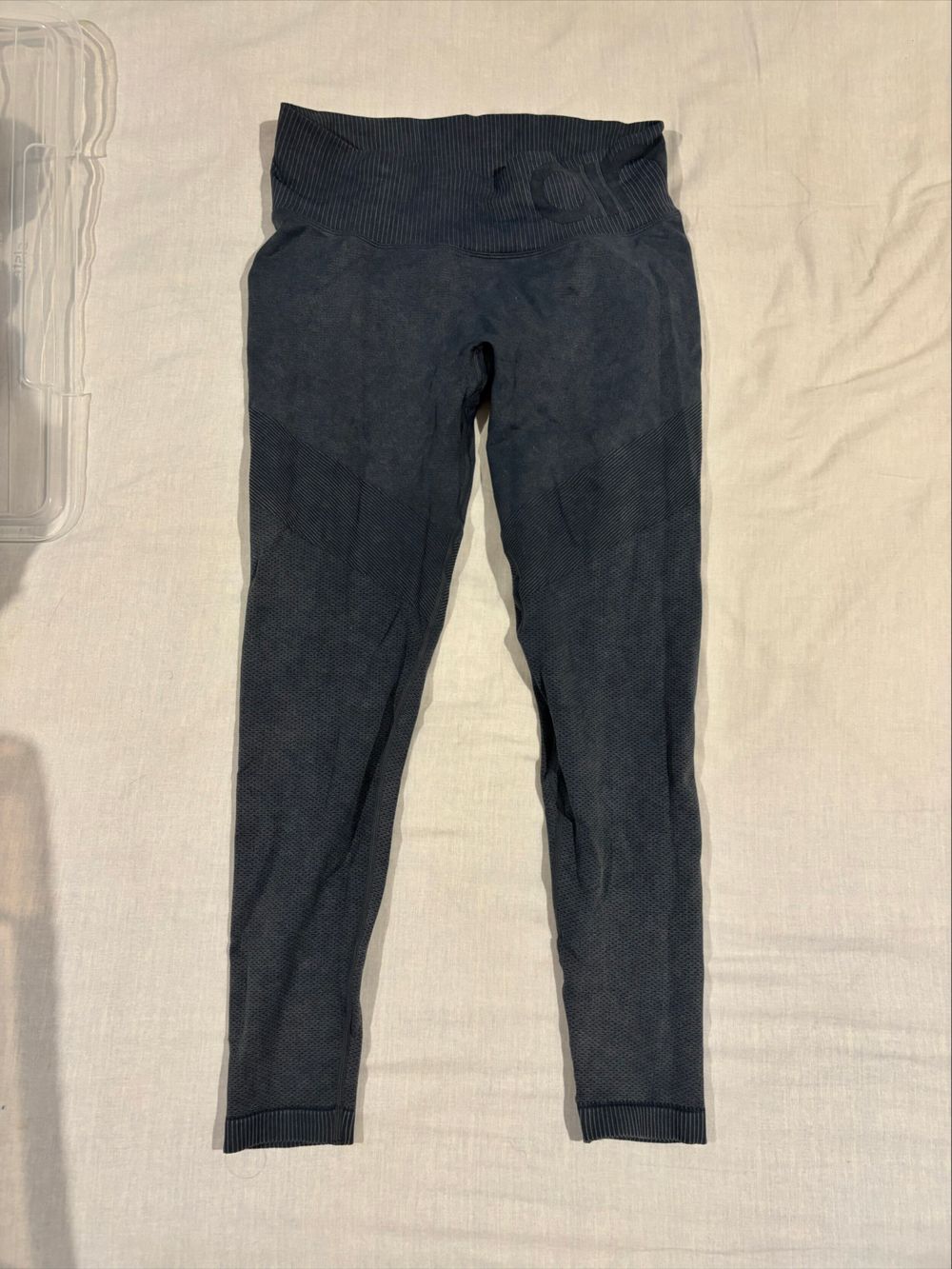 2 pairs Aimn Blue Textured Leggings