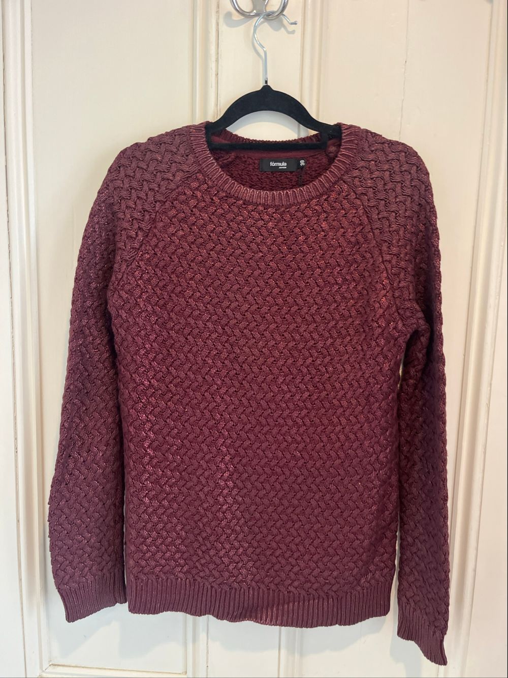 2 Sweaters