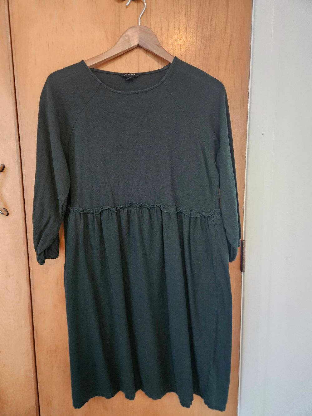 Monki - Monki Green Dress on Designer Wardrobe