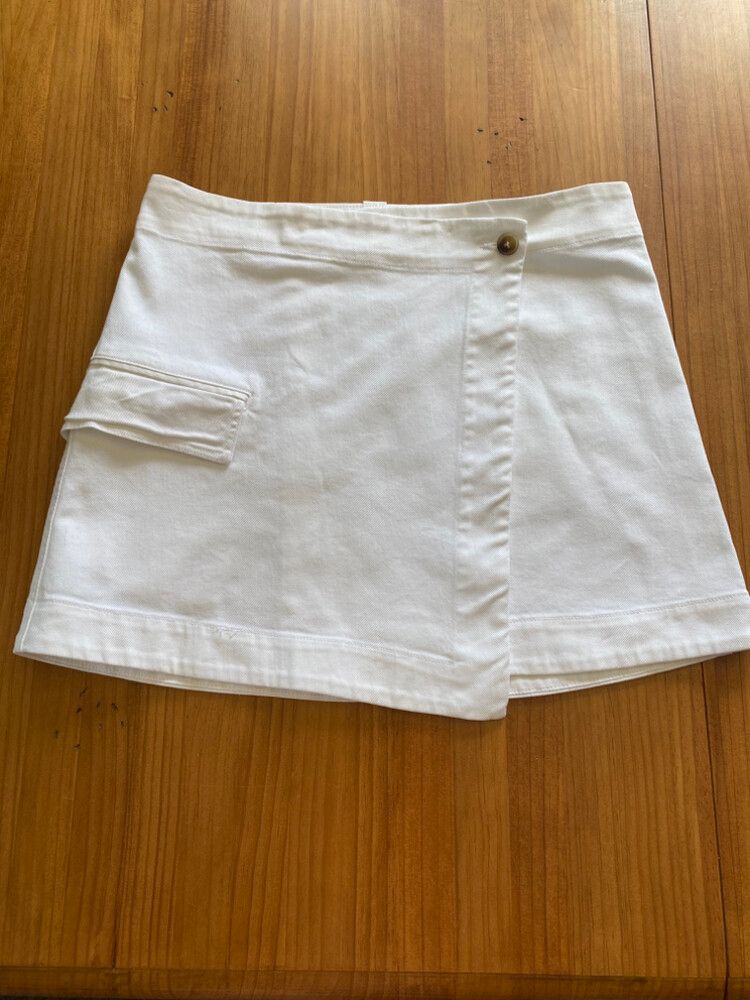 Bassike Wrap Mini - White
