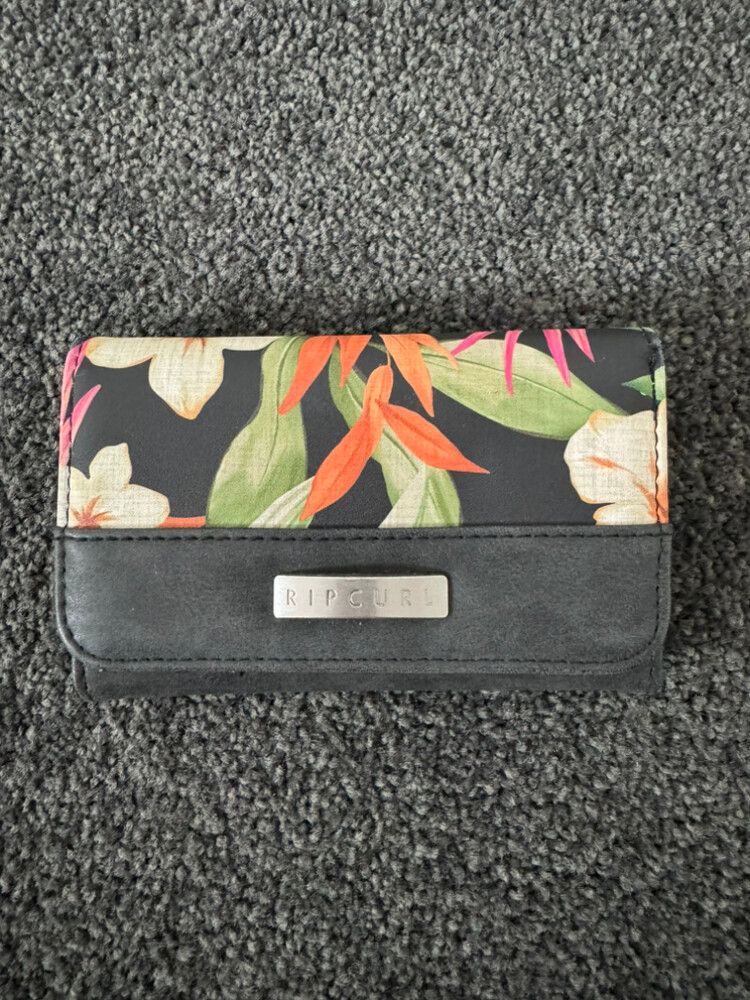 Rip Curl Floral Wallet