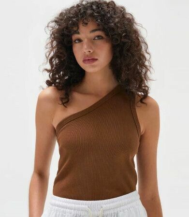 assembly label one shoulder top