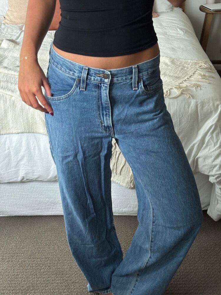 Levi baggy dad jean