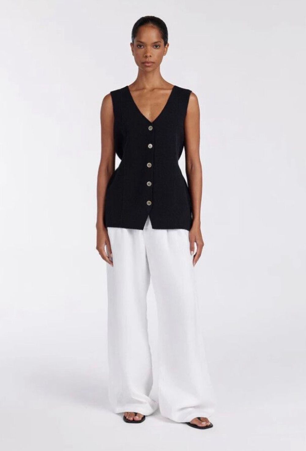 DISSH Lisa tailored knit vest