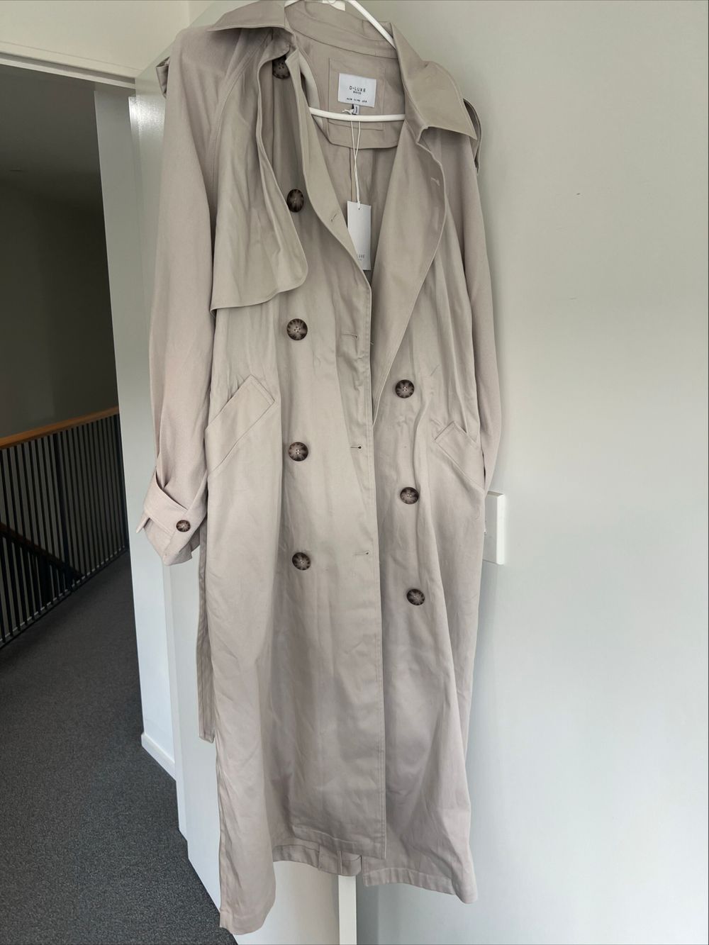 Decjuba new Trench coat