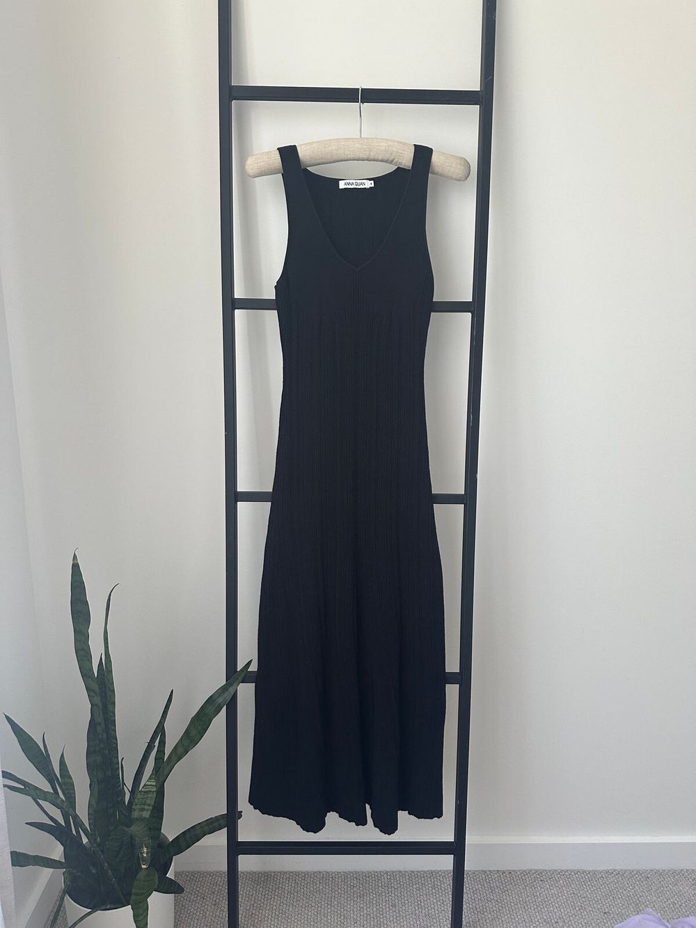 Asha Dress – Raven