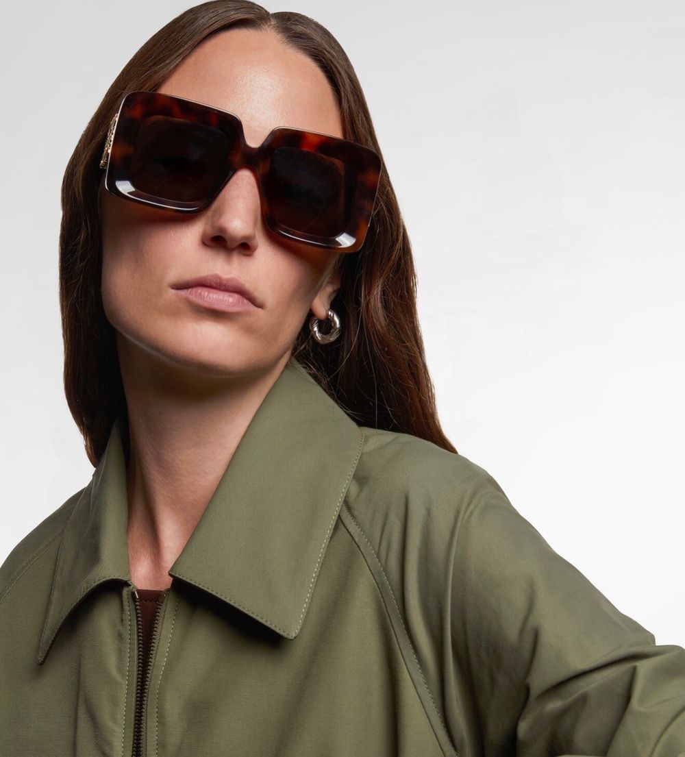 Loewe Anagram Oversized sunnies
