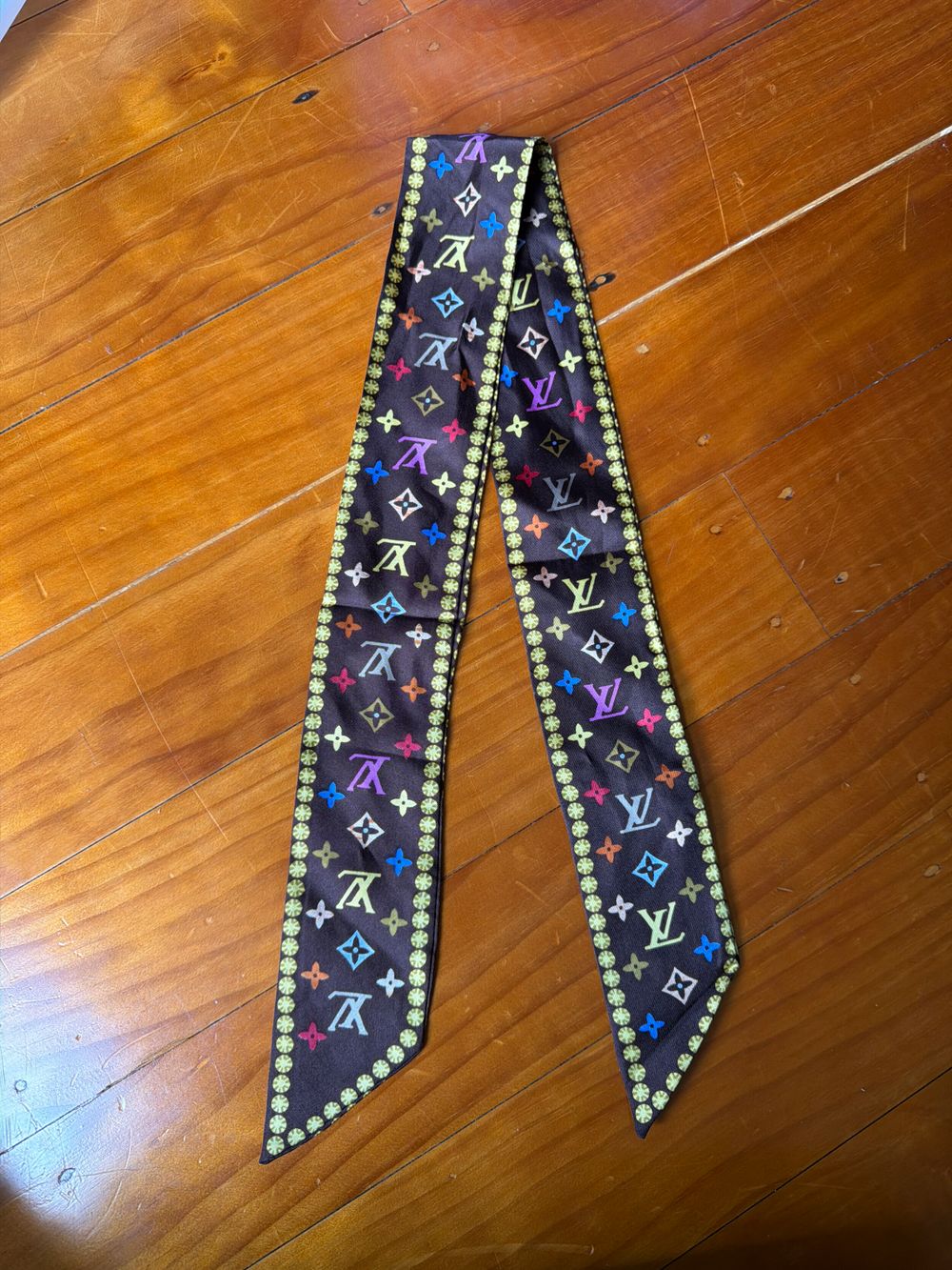 Vintage Louis Vuitton Multicolore Monogram Silk twilly scarf
